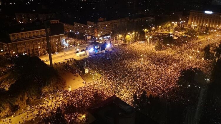 В «ДНР» с концертом, посвященным освобождению Донецка, приехал Лепс и собрал 70 тысяч зрителей. Видео
