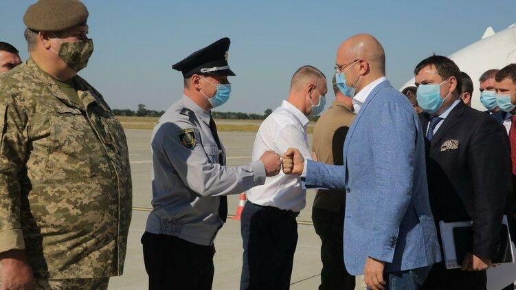 Премьер-министр Украины приехал с рабочим визитом в Херсон
