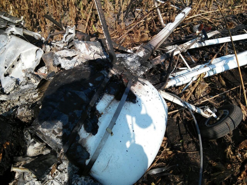 В Сумской области разбился самолет: пилот погиб