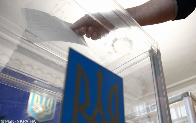 Кабмин утвердил «карантинные» правила для выборов