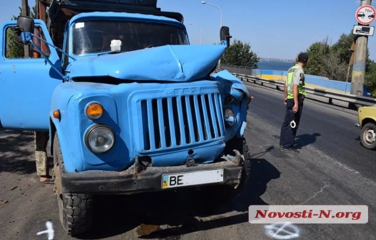 Все аварии понедельника в Николаеве