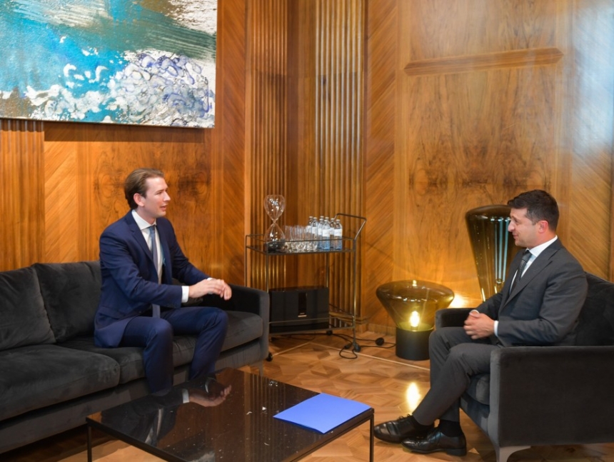 Зеленский вместе с президентом Австрии обсудил привлечение инвестиций в Украину