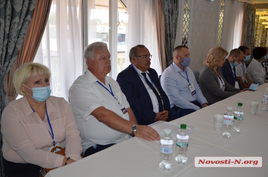 Конференція партії «За майбутнє» у Миколаєві. ФОТОРЕПОРТАЖ