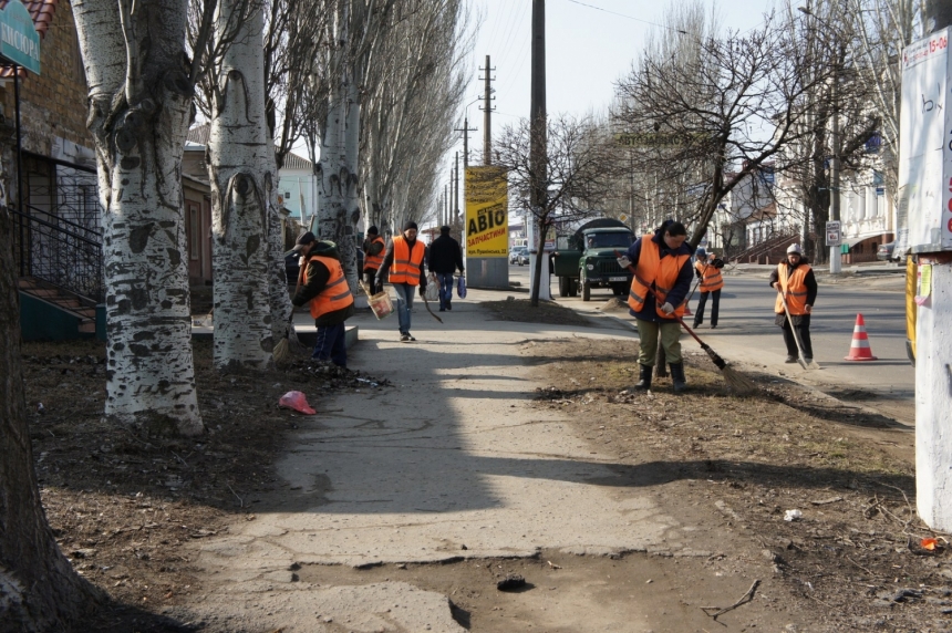 В Вознесенске рабочие, которые проводили саночистку, оказались нелегальными