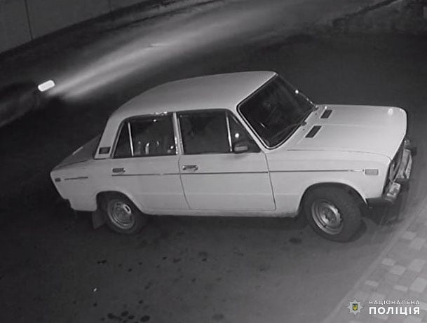 В Первомайске полиция ищет, угнанный неизвестными автомобиль ВАЗ