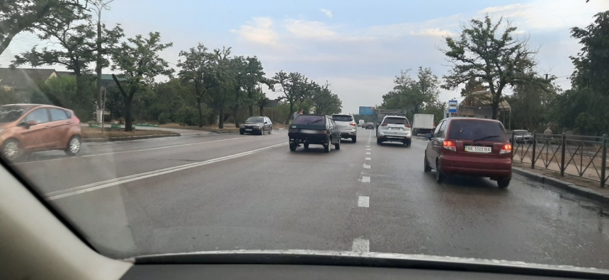 В Николаеве на кульбакинском повороте произошло сразу два ДТП