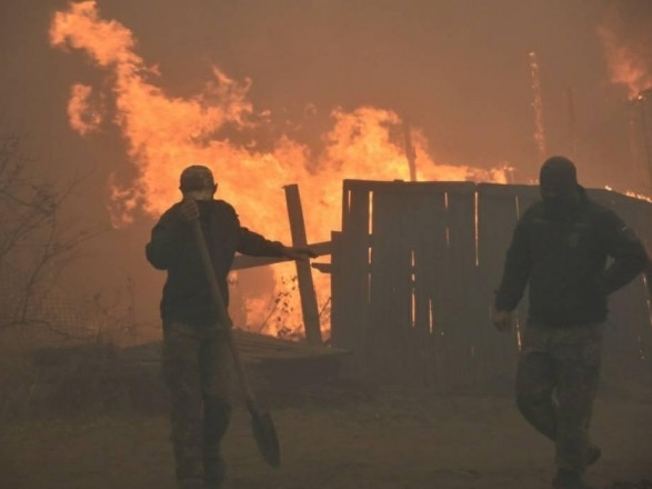 Пожары в Луганской области: количество жертв возросло, огонь тушат более 1,2 тысяч человек