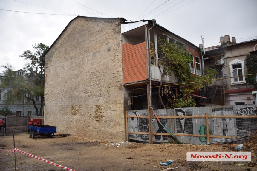 В исторической части Николаева строят «клубный дом» – жители боятся уничтожения своих домов 