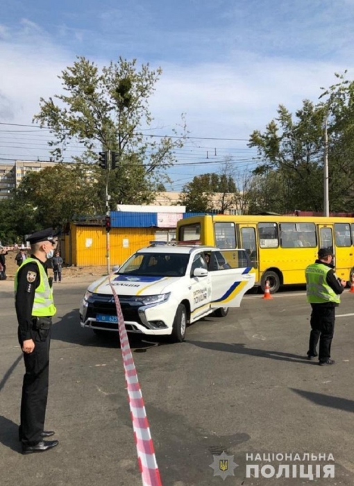 В столице маршрутка сбила людей, есть жертвы. ВИДЕО