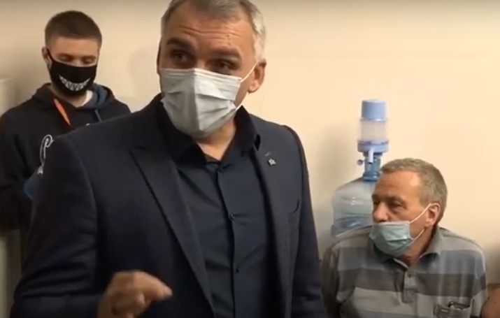 Заседание горизбиркома: Сенкевич потребовал прекратить фарс и вызвал полицию   