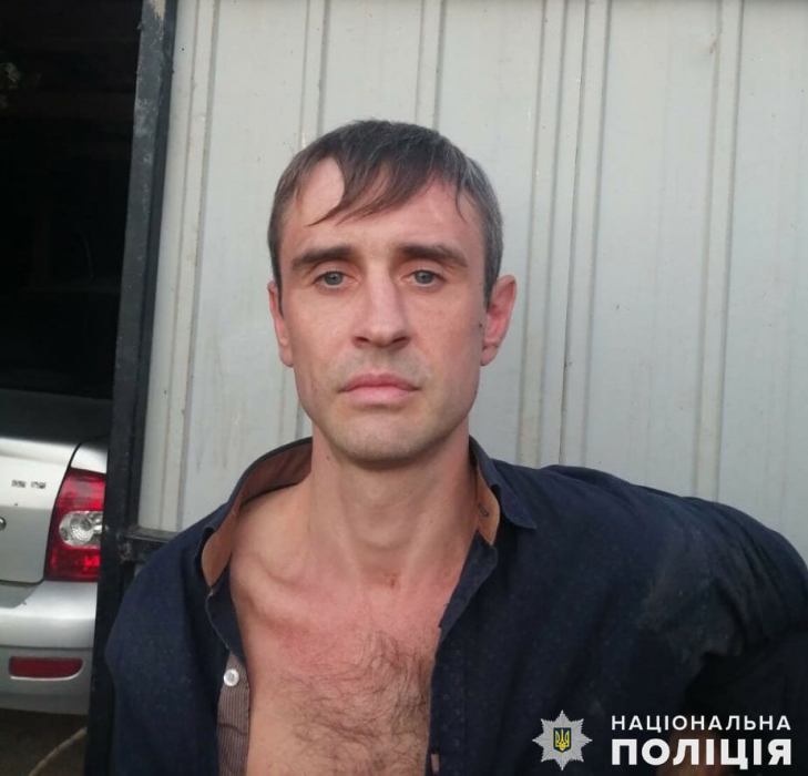 В Николаевской области мужчина пытался купить автомобиль за фальшивые 68 тысяч гривен