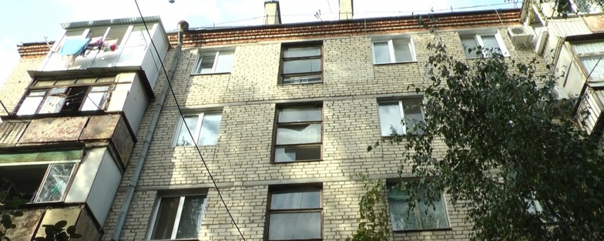 В николаевской многоэтажке из газовых плит потекла вода: дом три недели без газа