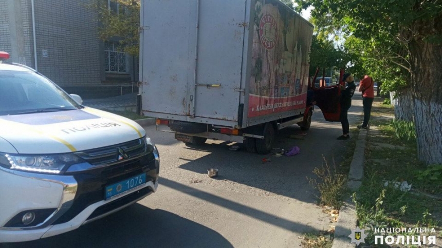 В Очакове грузовик сбил женщину: пострадавшая скончалась в больнице