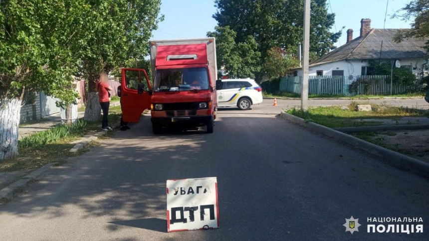 В Очакове грузовик сбил женщину: пострадавшая скончалась в больнице