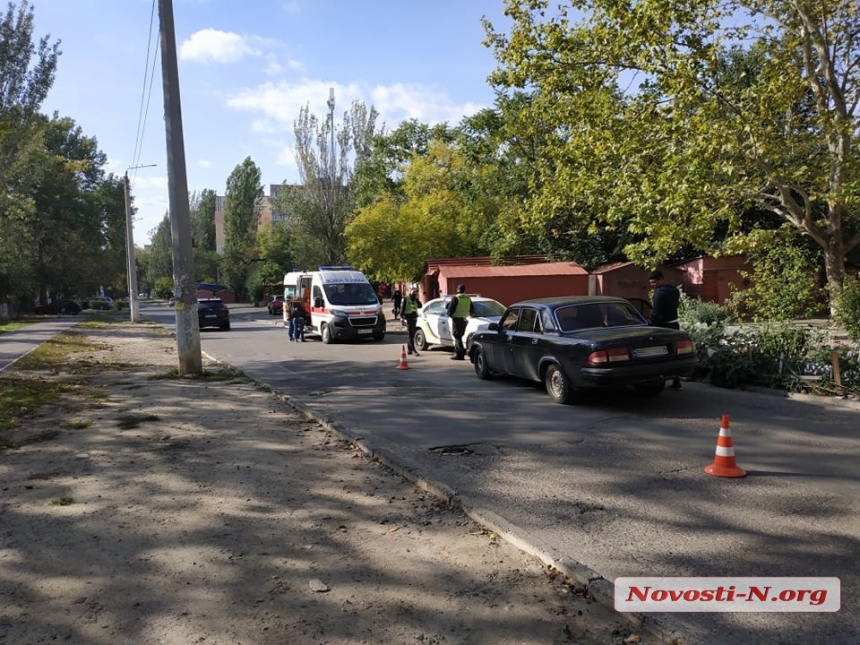 В центре Николаева «Волга» сбила школьницу