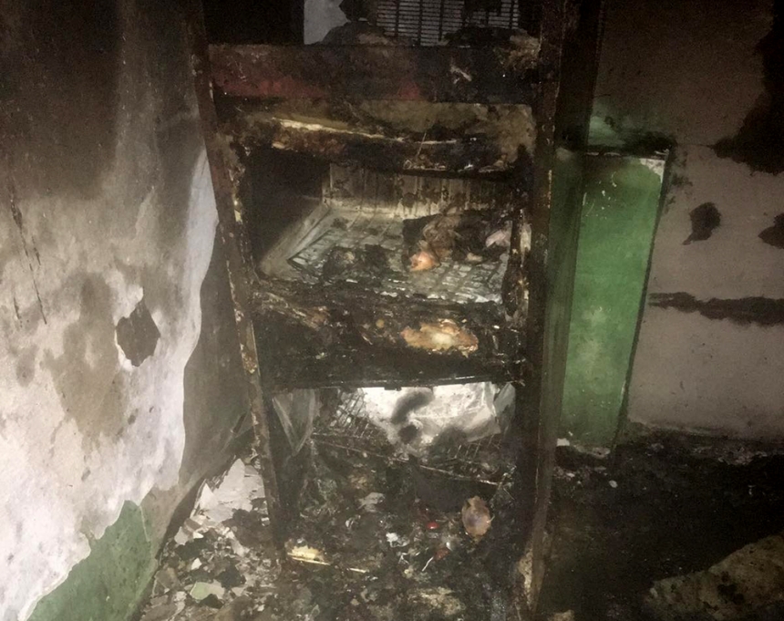 В Николаевской области горел жилой дом — замкнуло проводку
