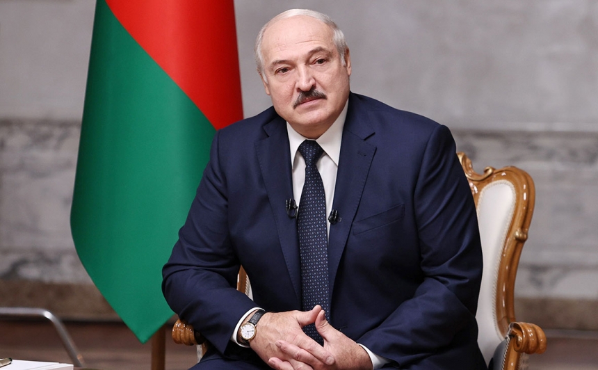 Лукашенко назвал протесты в стране террористической угрозой и обещал жесткую реакцию