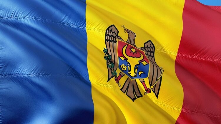 Во второй тур президентских выборов в Молдове вышли Санду и Додон