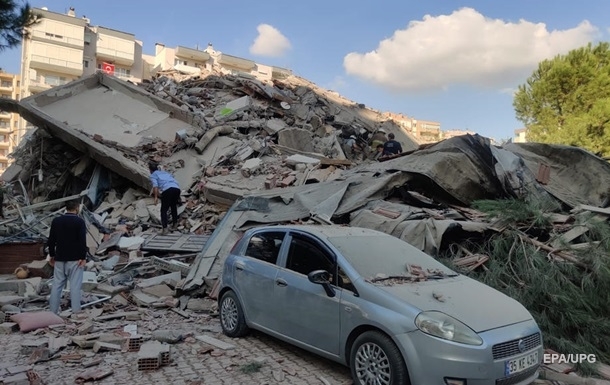Число погибших при землетрясении в Турции возросло до 92