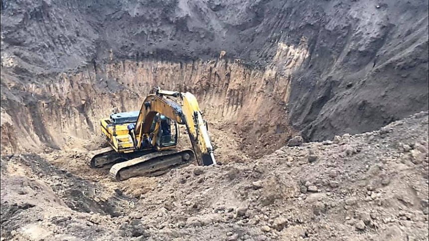 Полиция разыскивает «черных археологов», уничтоживших скифский курган в Николаевской области