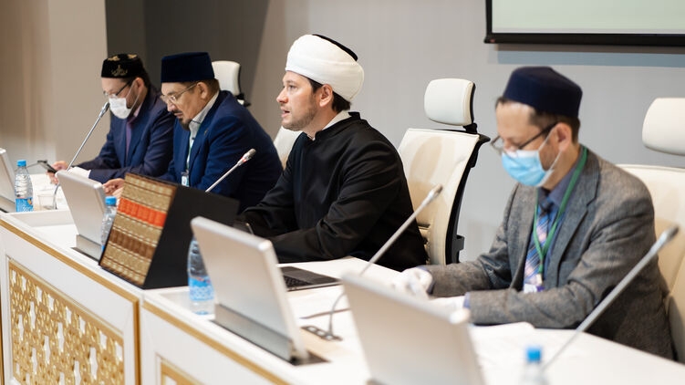 В России Духовное управление мусульман запретило жениться на представительницах других религий