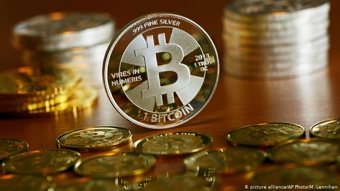 Курс биткоина превысил $18 тысяч впервые с 2017 года