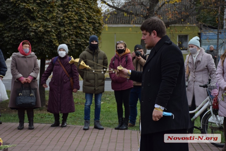 День достоинства в Николаеве: националисты провели шествие