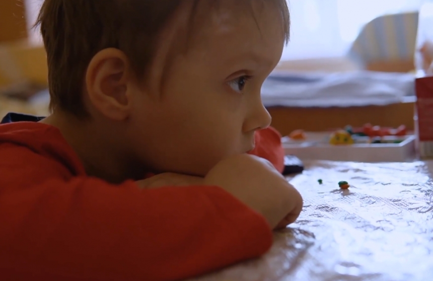 Спасают жизни без выходных и праздников: фильм об отделении детской онкогематологии Николаевской ОДБ