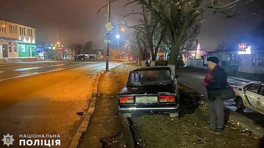 В Николаеве 81-летний водитель «семерки» сбил подростка и скрылся с места ДТП