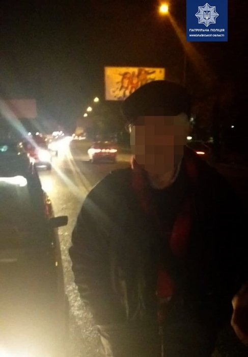 В Николаеве водитель на своем авто преследовал ВАЗ, сбивший 15-летнюю девочку