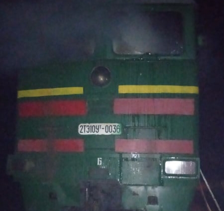 В Николаевской области из-за короткого замыкания воспламенился поезд