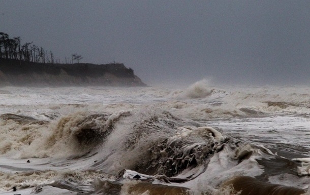 Спасатели предупредили о шторме, надвигающемся на Азовское море
