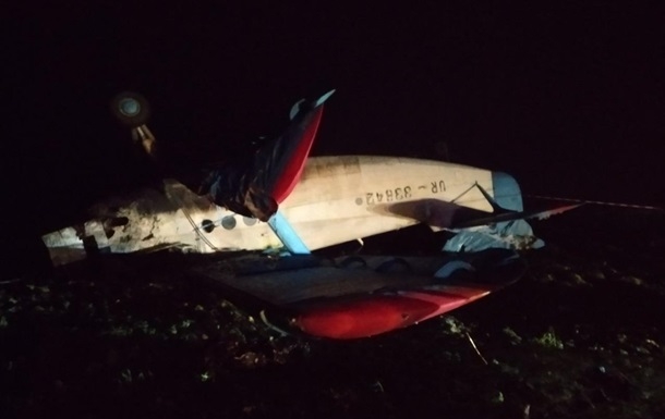 В Тернопольской области упал самолет, погиб человек