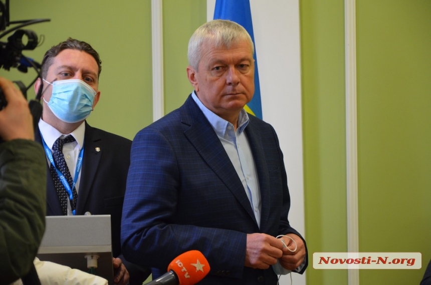 Демілітаризація: з крейсера «Україна» знімуть частину обладнання для кораблів ВМС