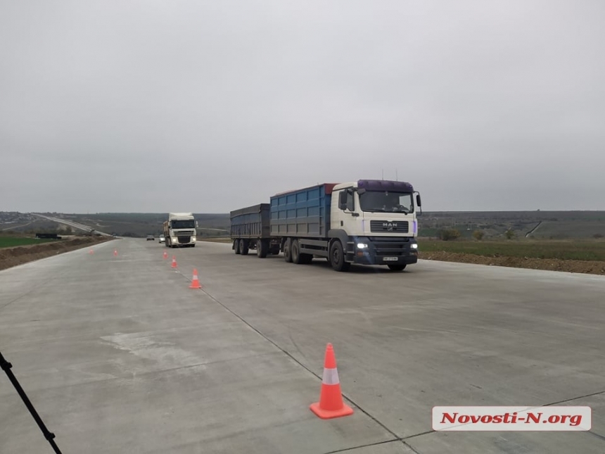 В 2021 году в Николаевской области планируют восстановить 300 км дорог, - глава ОГА
