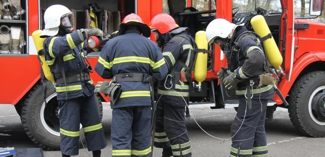 В Николаевской области горели два жилых дома: погибла женщина