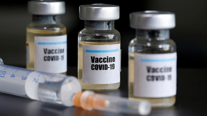 Власти Украины рассчитывают на еще 8 млн доз вакцин COVAX