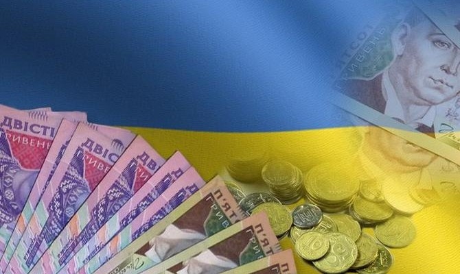 За обслуживание госдолга каждый украинец в 2020 году отдал 3 тысячи гривен