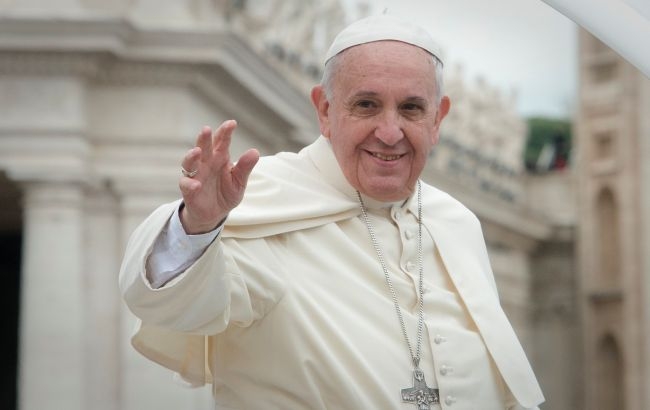 Папа Римский выступил против «вакцинного национализма»