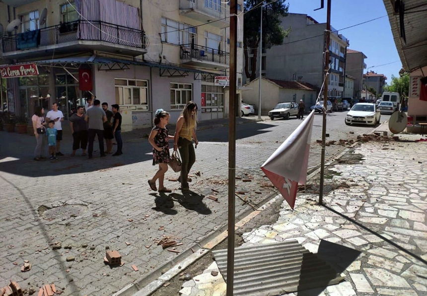 В Турции зафиксировано землетрясение магнитудой 6,4 балла