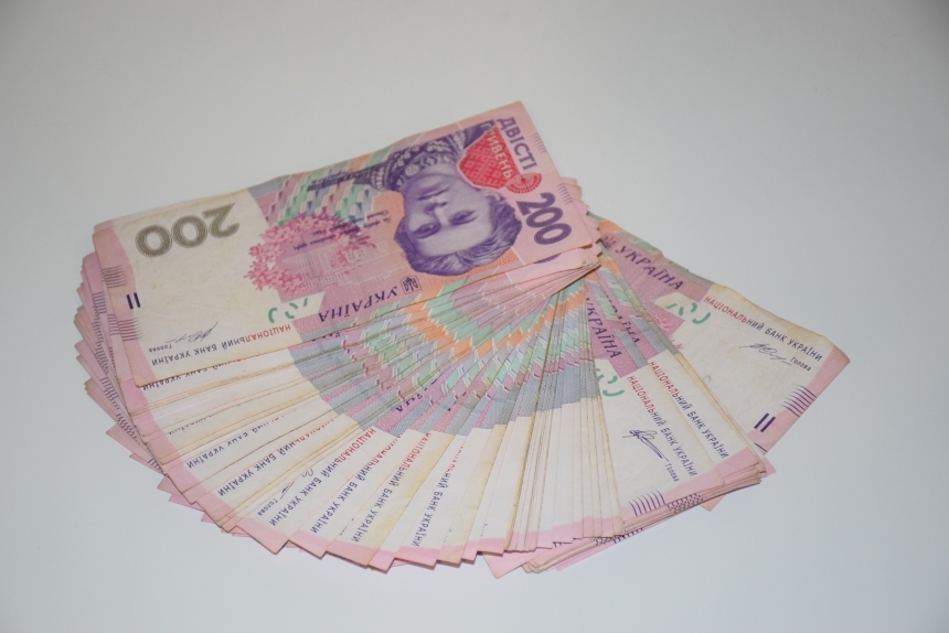 В Украине вступил в силу новый закон о микрокредитах, защищающий заемщиков от больших штрафов