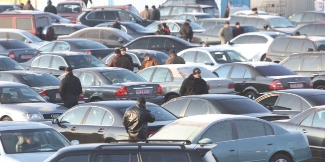 В 2020 году украинцы купили меньше автомобилей, чем в предыдущем