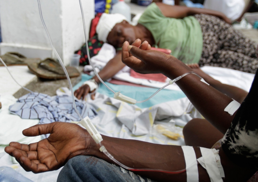 Украина выделит $10000 на борьбу с холерой на Гаити