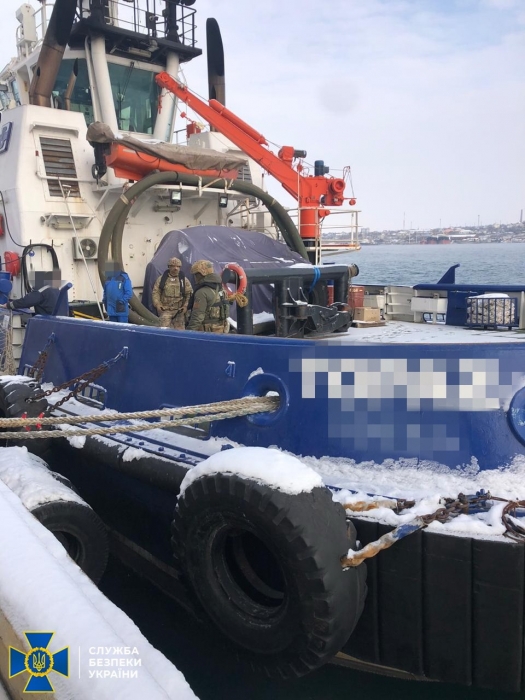 СБУ блокировала схему незаконной переправки моряков в Крым
