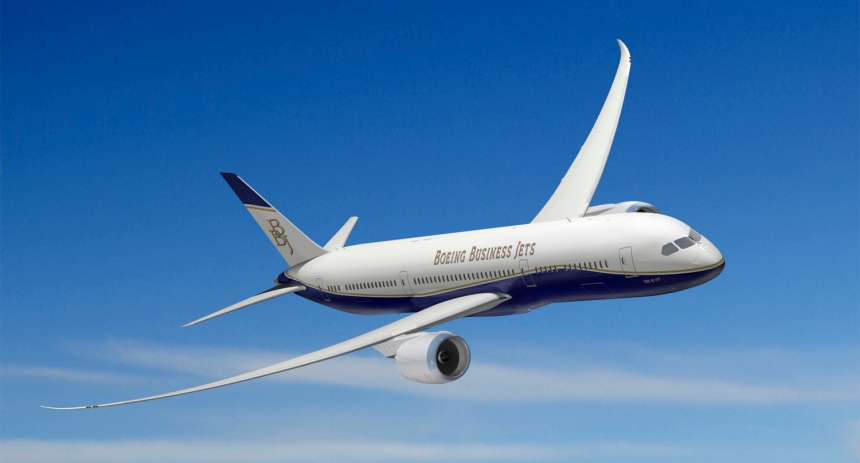 Boeing начнет выпуск самолетов на биотопливе