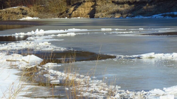 В Черкасской области на зимней рыбалке утонули двое взрослых и 10-летний ребенок