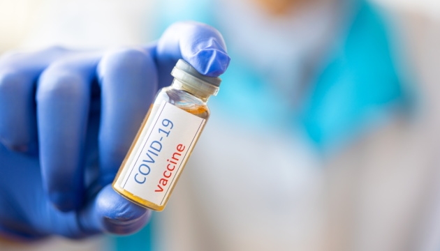 Вакцину от коронавируса Украина получит в конце января, - Шмыгаль