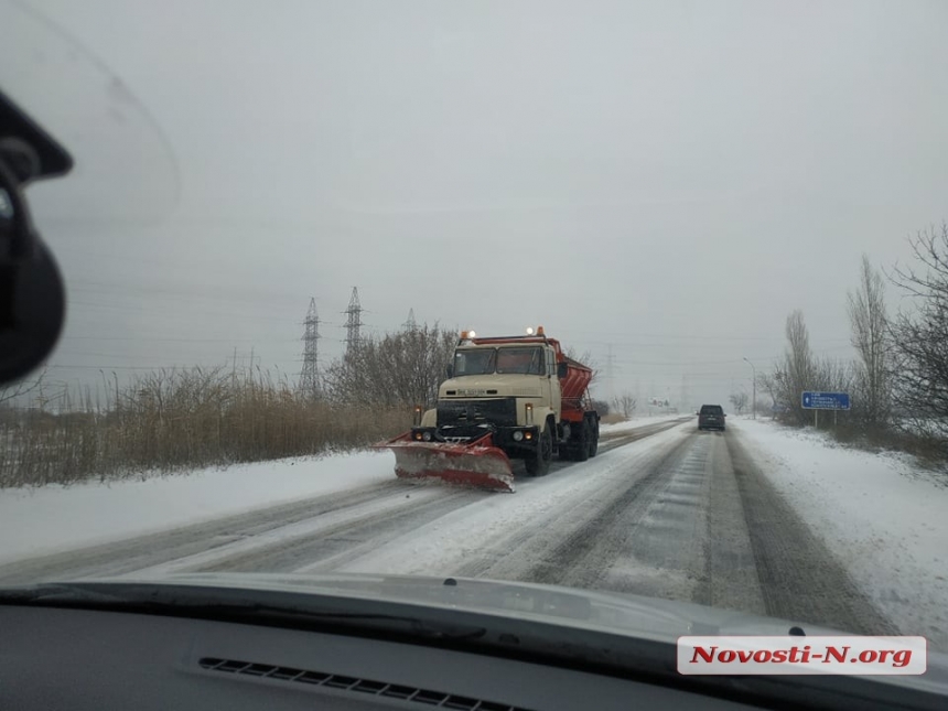 В Николаевской области ухудшилась погода — водители сообщают о скользких дорогах. Обновляется