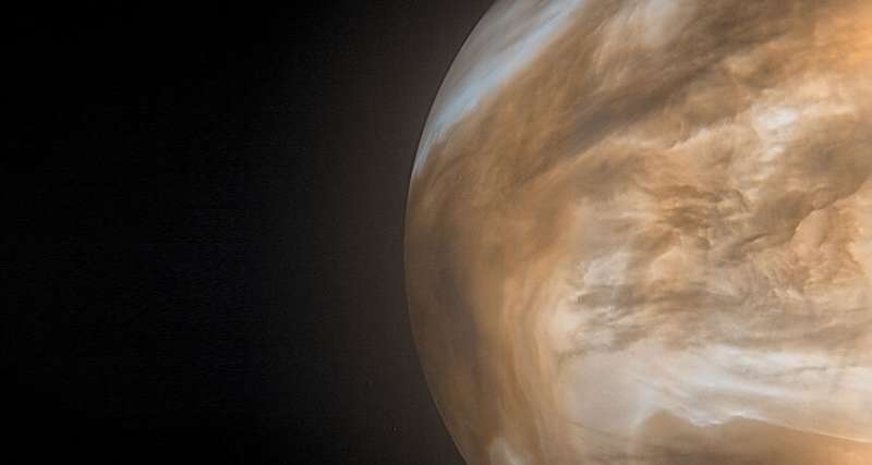 Ученые назвали версию появления следов жизни на Венере