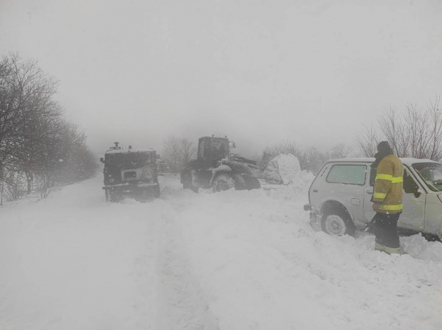 Из-за ухудшения погоды в Николаевской области ограничено движение на дорогах Н-24 и М-13